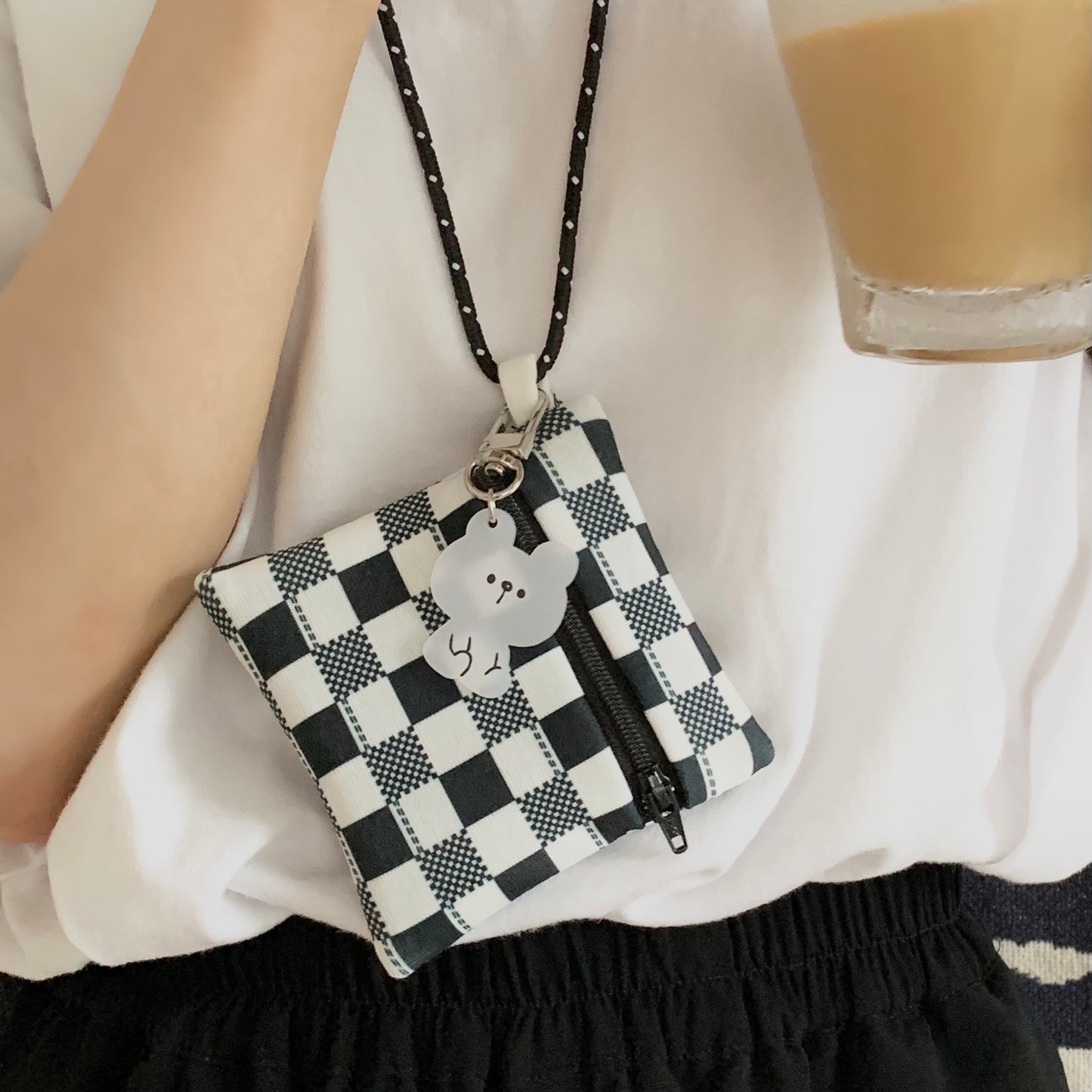 Purse (checkered)